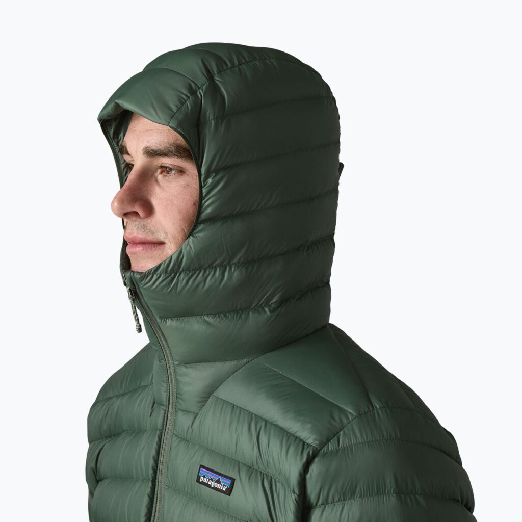 Куртка мужская Patagonia Down Sweater Hoody treeline green