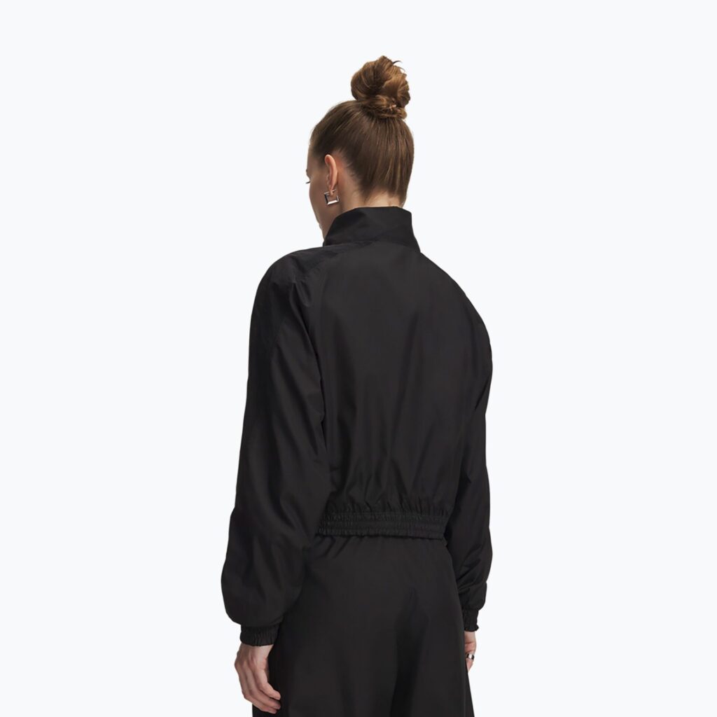 Куртка тренировочная женская Under Armour Rival Woven ultimate black/white