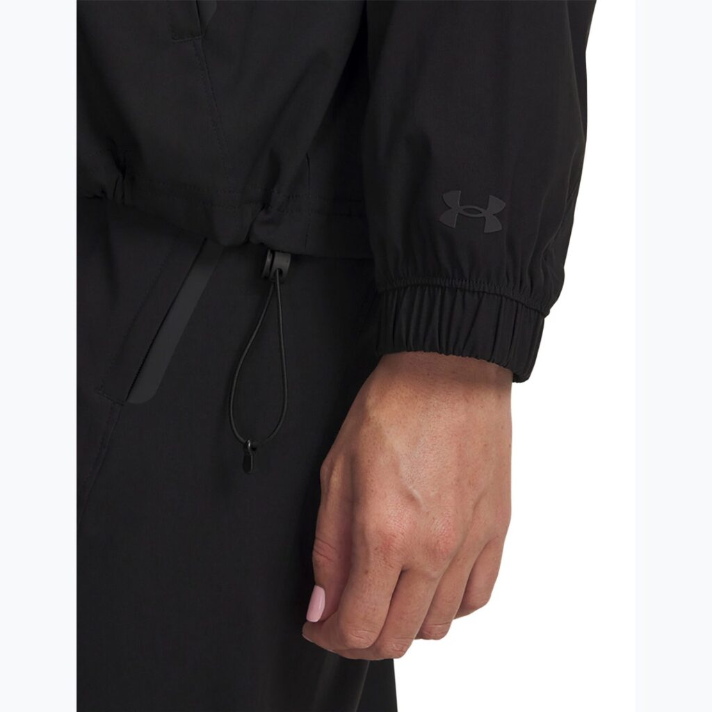 Куртка тренировочная женская Under Armour Unstoppable Woven FZ ultimate black/ultimate black