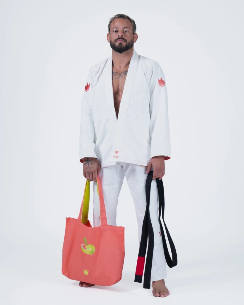 Кимоно Kingz The One V2 Guava - White