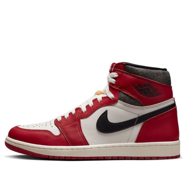 Кроссовки Air Jordan 1 Retro High OG 'Chicago Lost & Found' DZ5485-612
