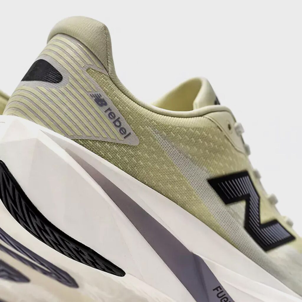 Кроссовки New Balance FuelCell Rebel v5 - Pistachio Butter / Digital Mist