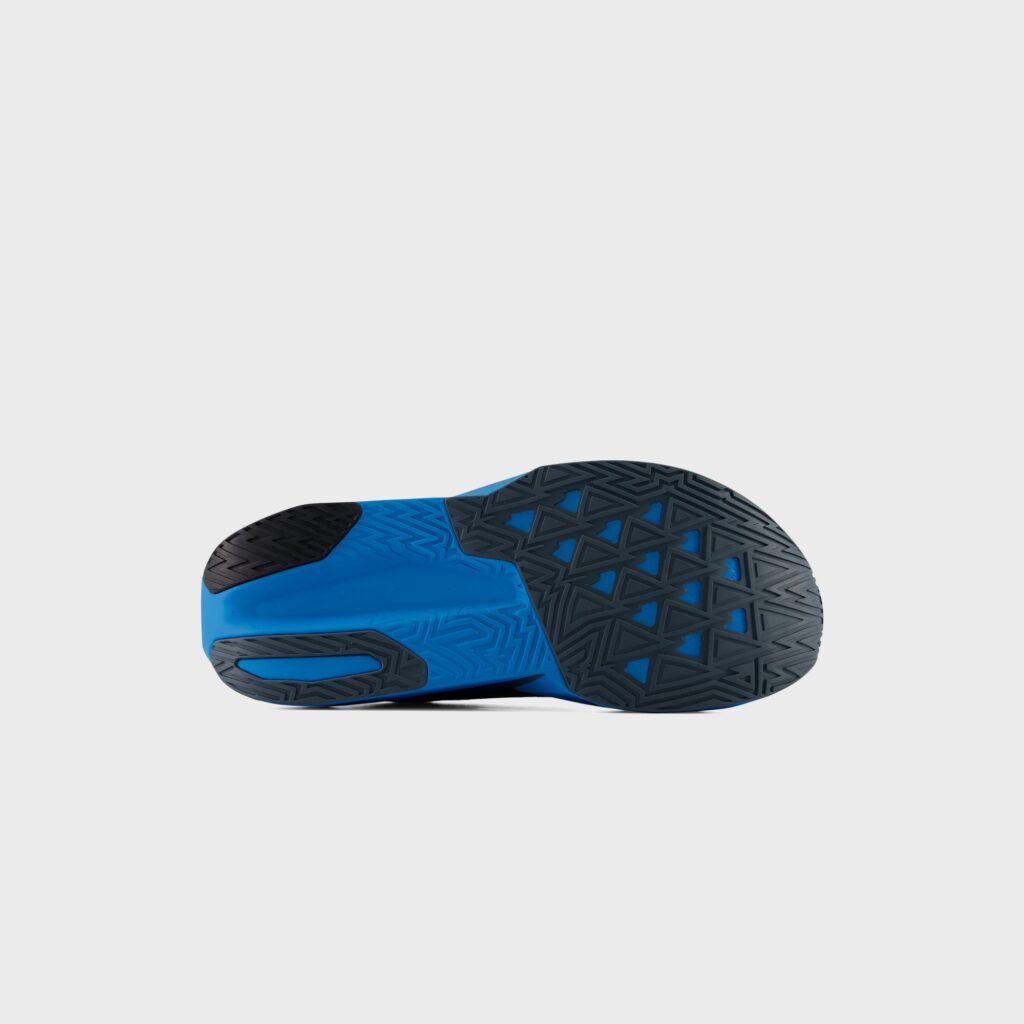 Кроссовки New Balance FuelCell Rebel v5 - Altitude / Shadow Blue