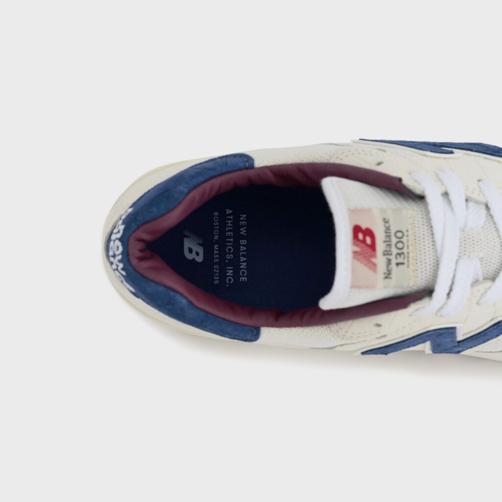 Кроссовки New Balance Made in USA 1300 - Angora / Blue Oyster / Mulled Wine