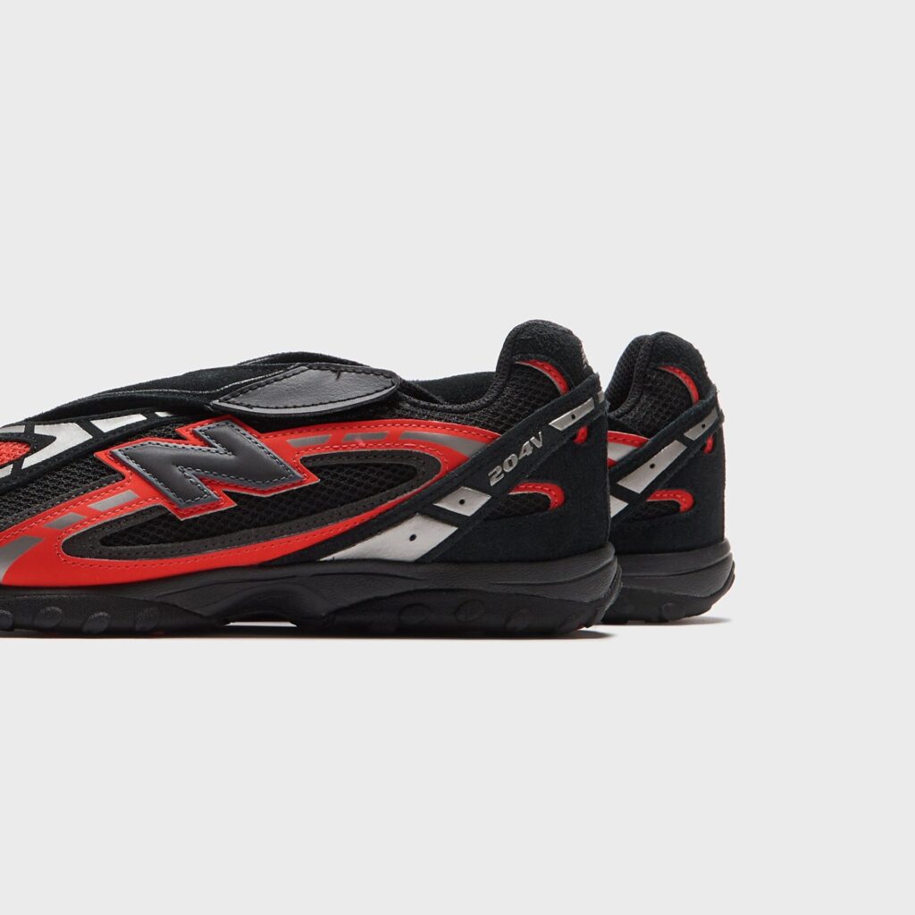 Кроссовки New Balance 204V - Neo Flame / Black / Black Cement