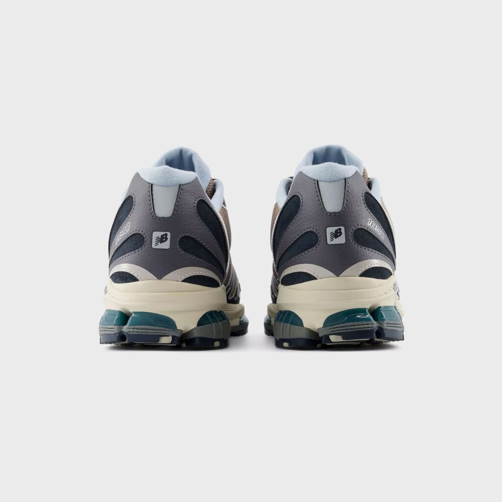 Кроссовки New Balance Abzorb 1890 - Outerspace / Mushroom