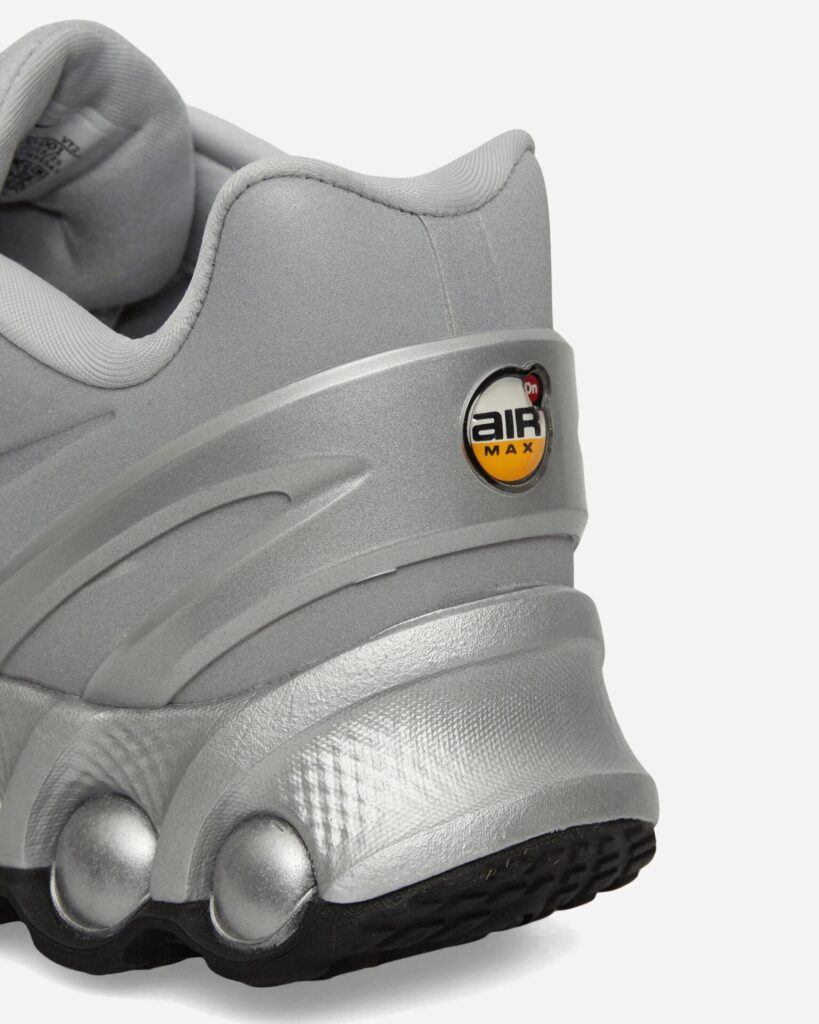 Nike Кроссовки Air Max Dn8 Metallic Silver / Black