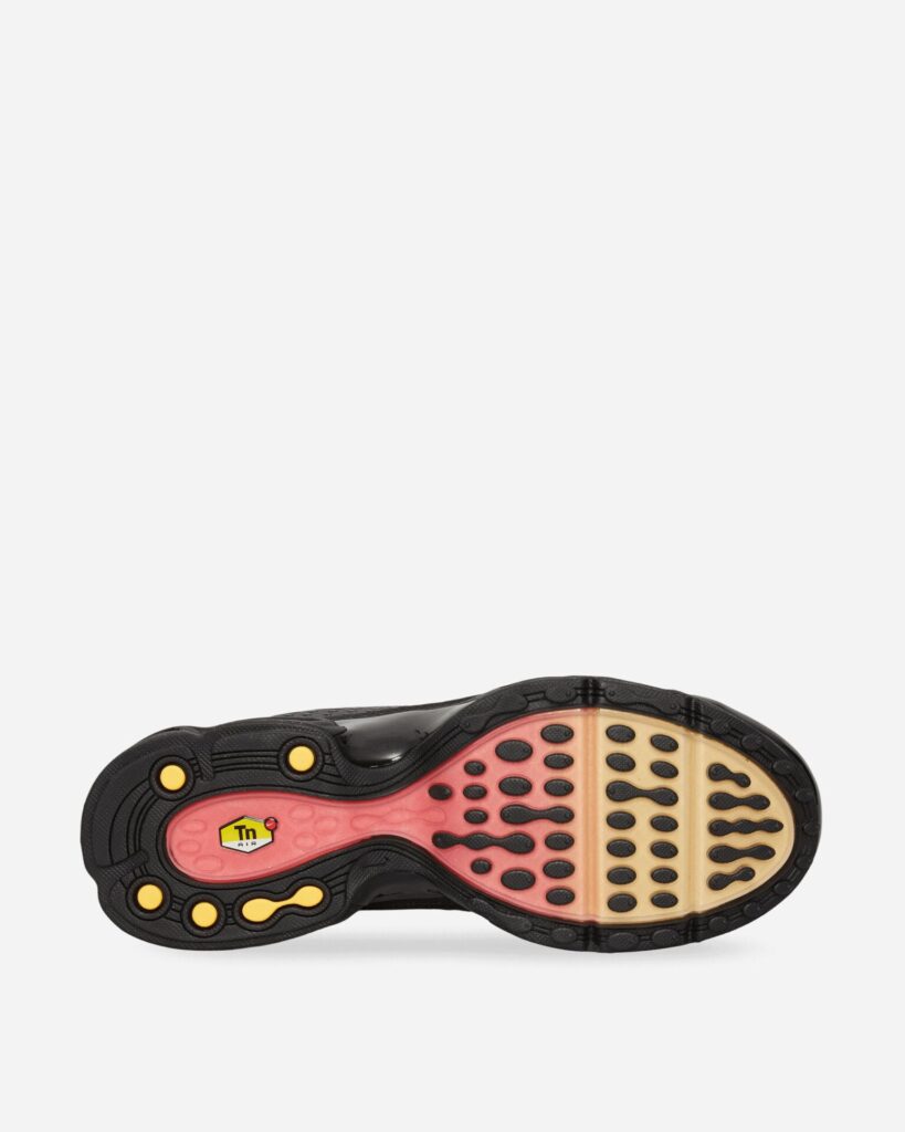NIKE Кроссовки Air Max Plus VII Black / Medium Ash / Bright Crimson / Dark Copper