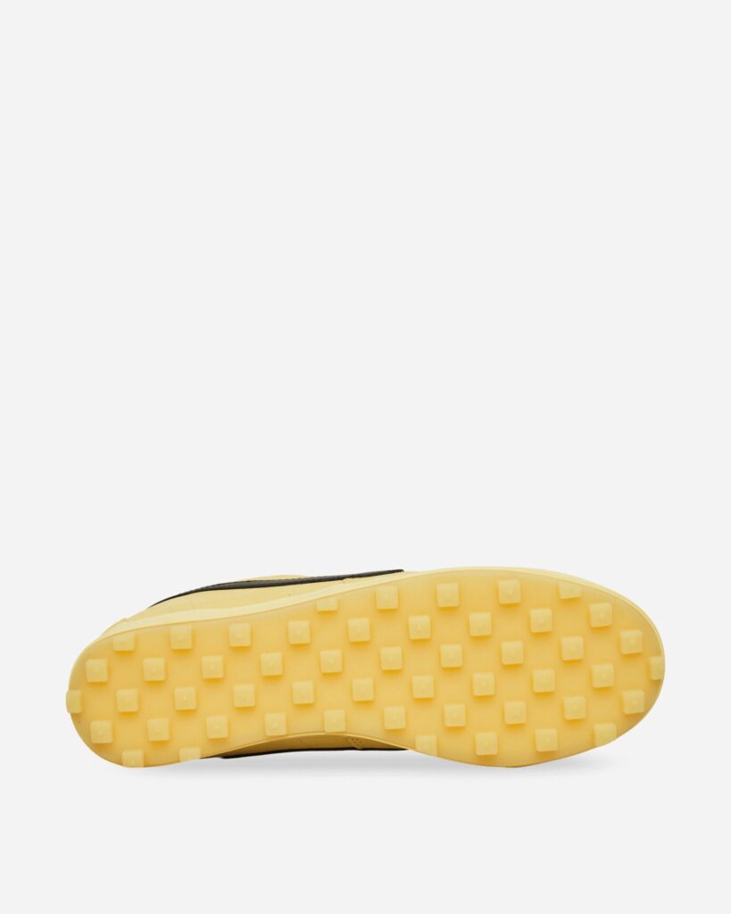 Nike Кроссовки Astrograbber Soft Yellow / Black
