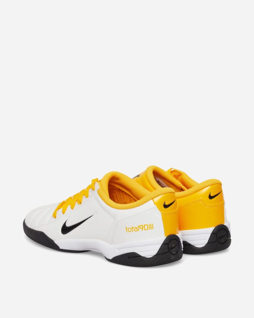 NIKE Кроссовки Total 90 White / University Gold
