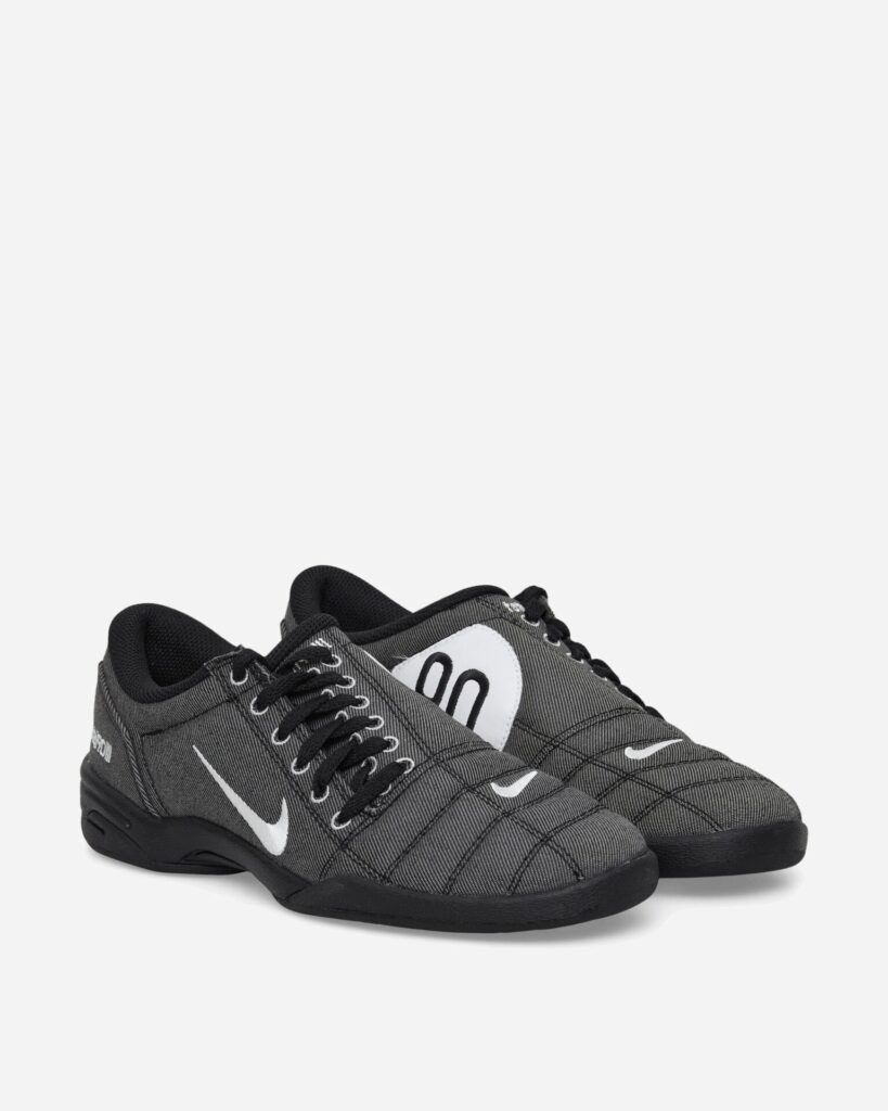 NIKE Кроссовки Total 90 Premium Black / White