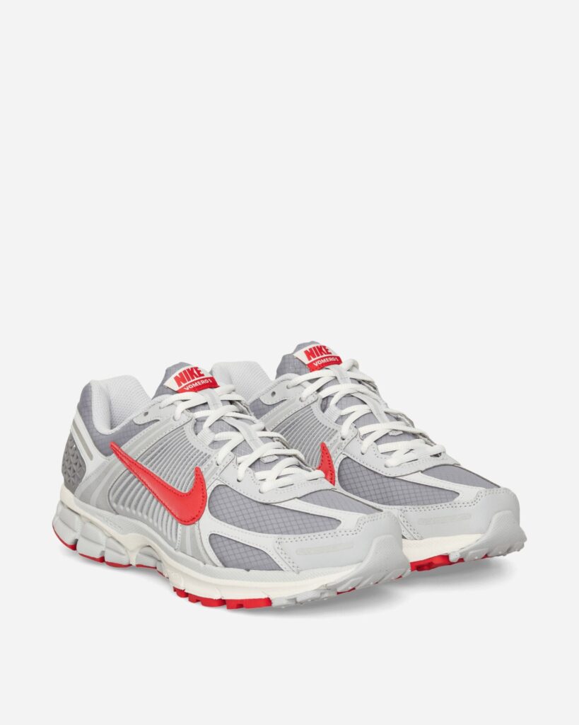 NIKE Кроссовки Zoom Vomero 5 SE Grey Fog / Particle Grey / Phantom / University Red
