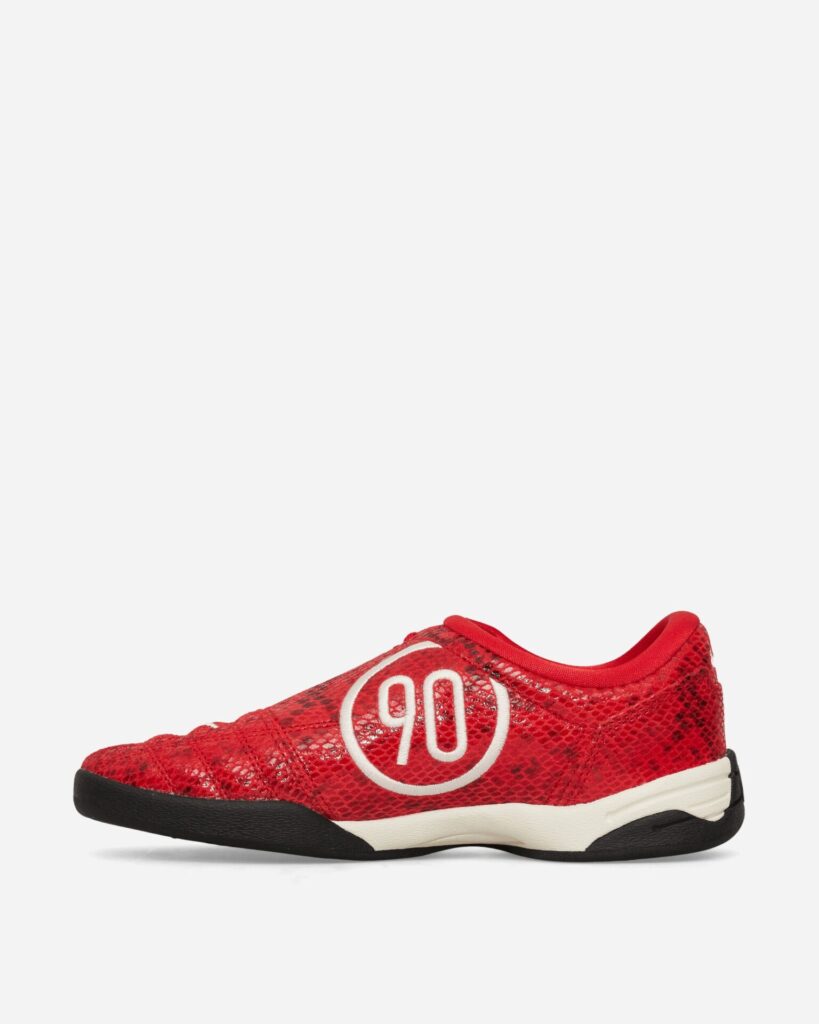 Nike Кроссовки Women's Total 90 Fire Red / Pale Ivory