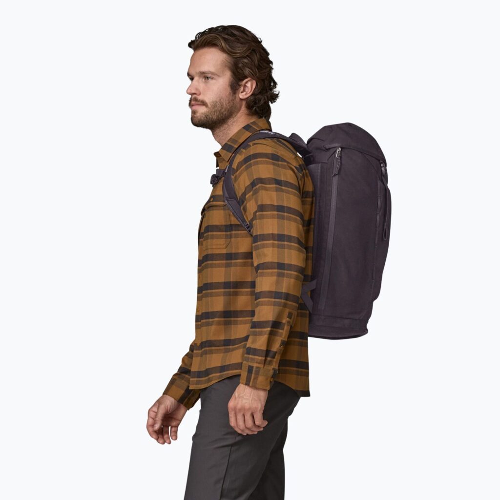Рюкзак Patagonia Fieldsmith Lid Pack 28 l black