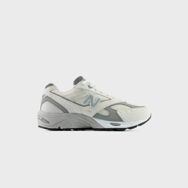 Кроссовки New Balance 880R - Sea Salt / Slate Grey
