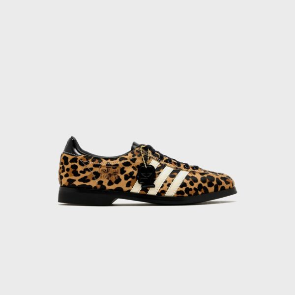 Кроссовки adidas x Brain Dead Samba Bowling - Tan / Black / Cream