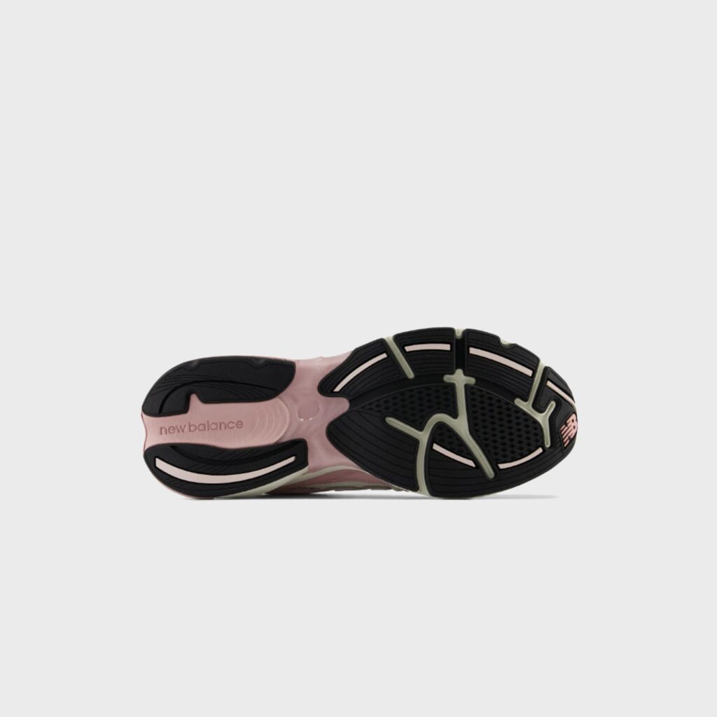 Кроссовки New Balance 2010 - Pink Chalk / Sea Salt