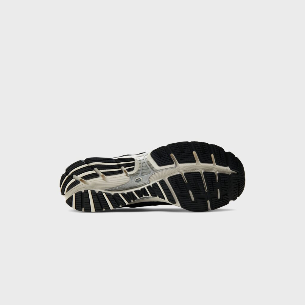 Кроссовки New Balance x JJJJound 1890 - Black / White