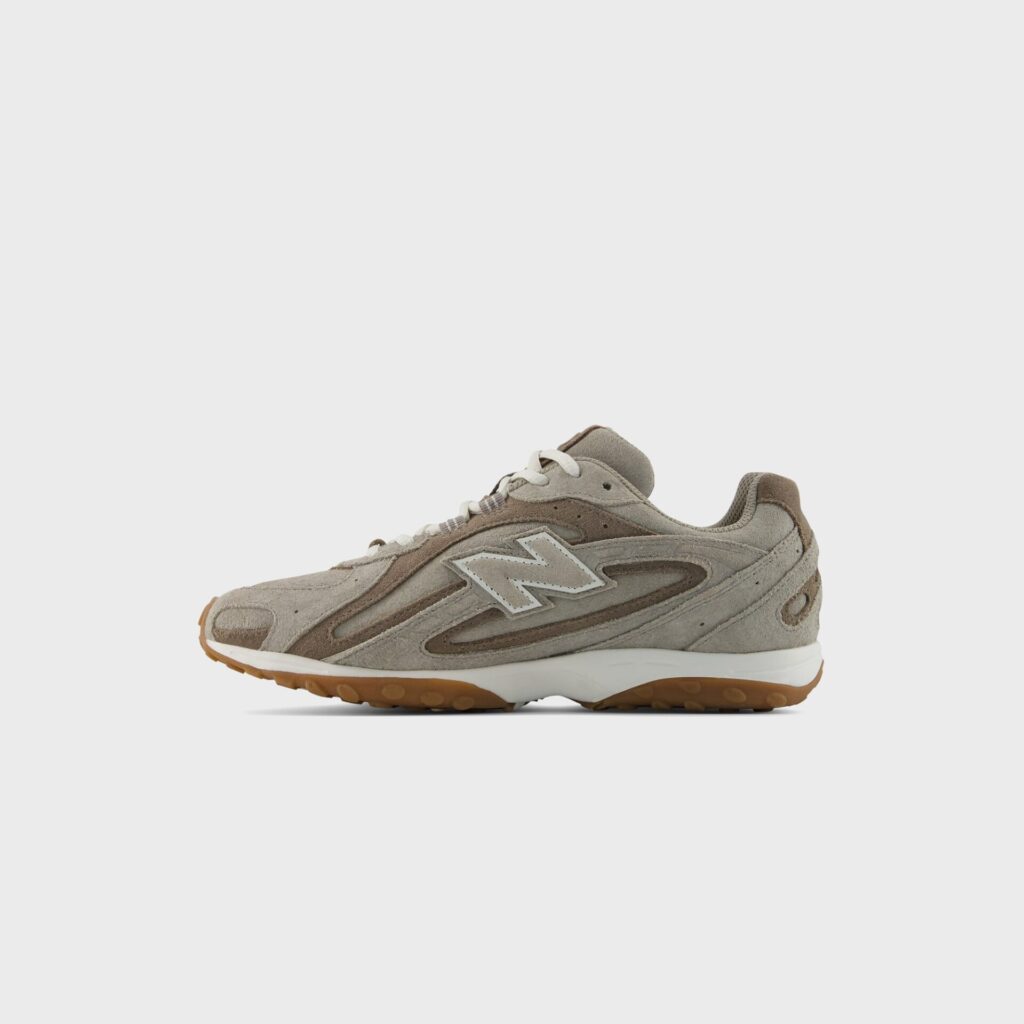 Кроссовки New Balance 204L - Arid Stone / Thunder Brown